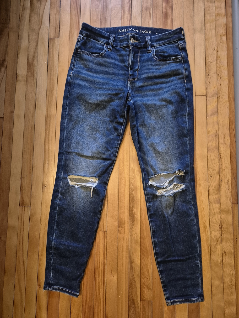 American Eagle Outfitters Forever Soft Curvy High-Rise Jegging